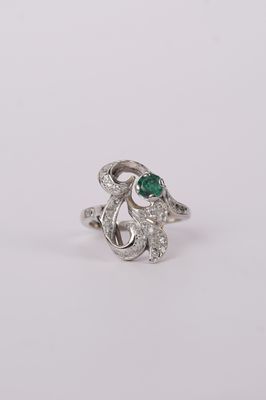 DTT- 14KW 4.69g .70ctw Emerald &amp; Diamond Vintage Ring (size 6.75)