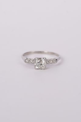 VNTT-Platinum 3.65g 1.25ctw (1.20ctr) K/SI2 Mine Cut Diamond Antique Ring (size 10.5)
