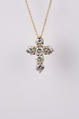 ADBE- 14KY 5.2g 2.58ctw Diamond Cross Necklace 16-18&quot;