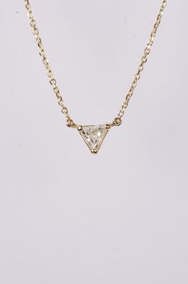 EETX- 14KY 2.16g .30ct I/SI1 Step Cut Trillion Diamond Solitaire Necklace 16-18&quot;