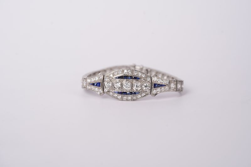 ETPT- Platinum 23.85g 3.50ctw Diamond &amp; Sapphire Antique Bracelet 6.5&quot;