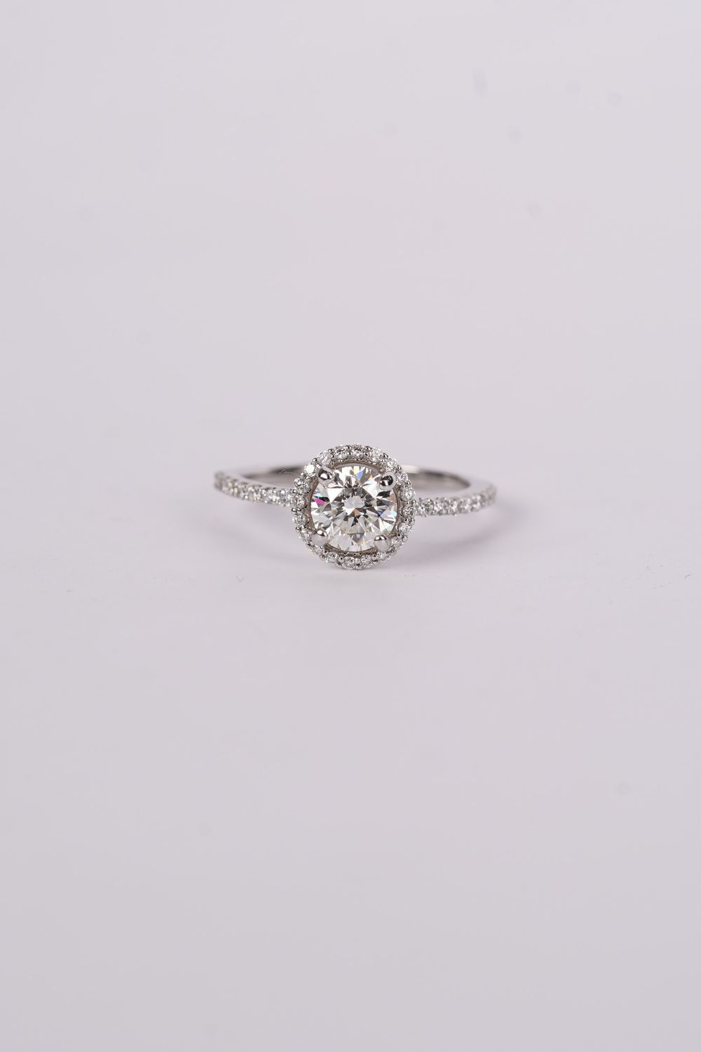 ALTT- 14KW 2.59g 1.39ctw (1.01ctr) I/VS2 GIA Round Diamond Halo Engagement Ring (size 7)