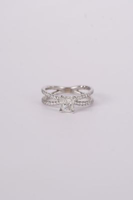 ALTP-14KW 3.46g 1.37ctw (.97ctr) H/VVS2 GIA Cushion Diamond Engagement Ring (size 7)