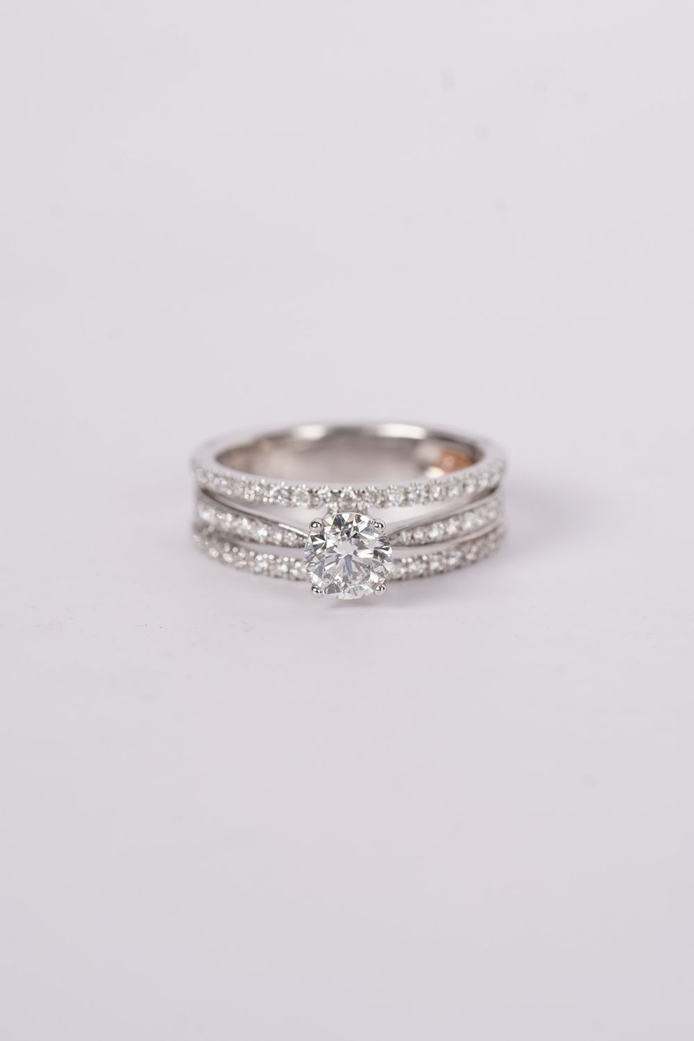 VBET- 18KW 5.5g 1.42ctw (.72ctr) E/SI2 Round Diamond Demarco Engagement Ring (size 6.5)