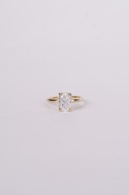 VDATT- 14KY 2.42g 2.01ct  D/VS2 Elongated Cushion Diamond Engagement Ring (size 5)
