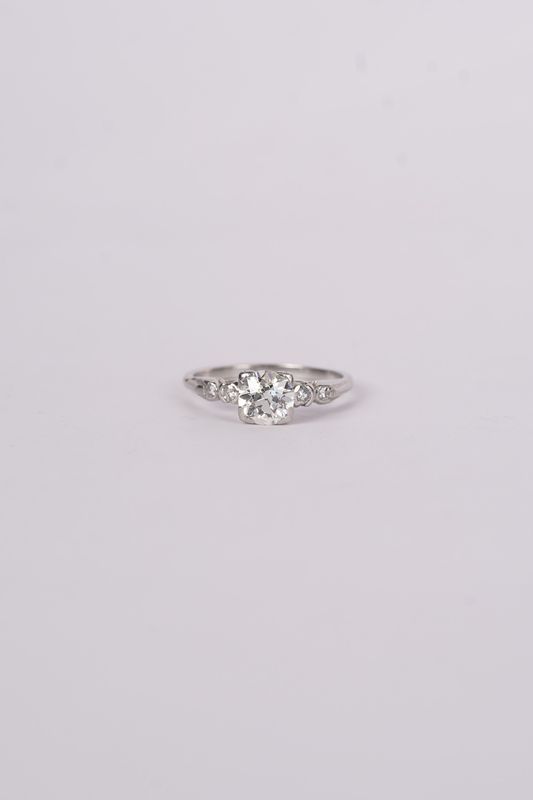 ARTT- Platinum 3.91g 1.12ctw (1.04ctr) K/VS2 Mine Cut Diamond Antique Ring (size 7)