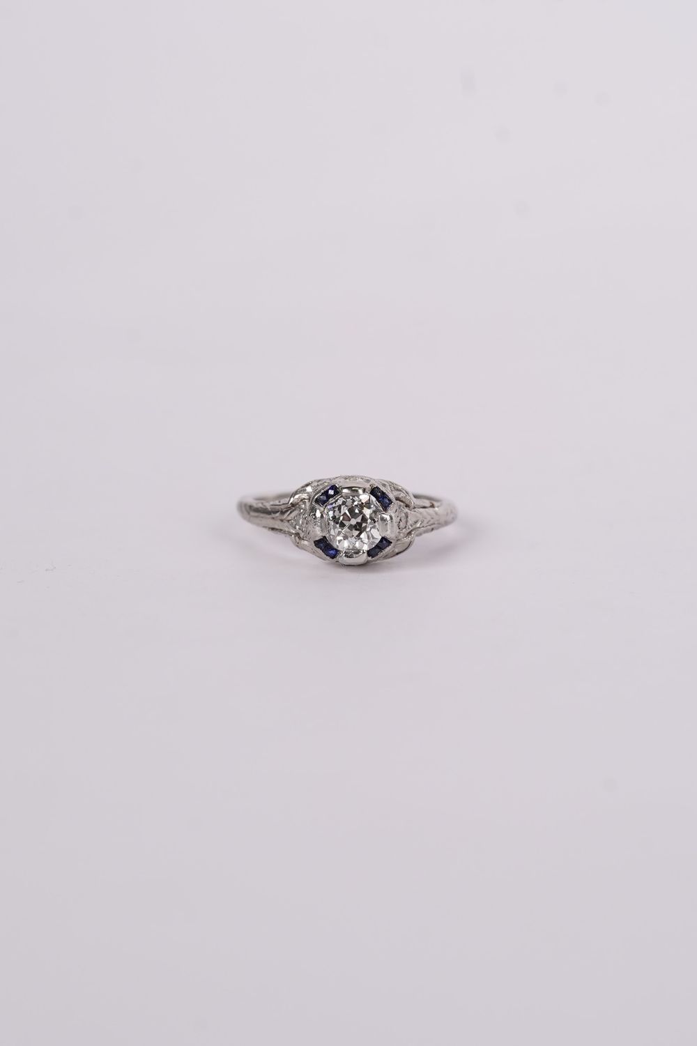 VEET- Platinum 4.36g .88ctw (.78ctr ) H/VS2 GIA European Cut Diamond &amp; Sapphire Vintage Ring (size 7)