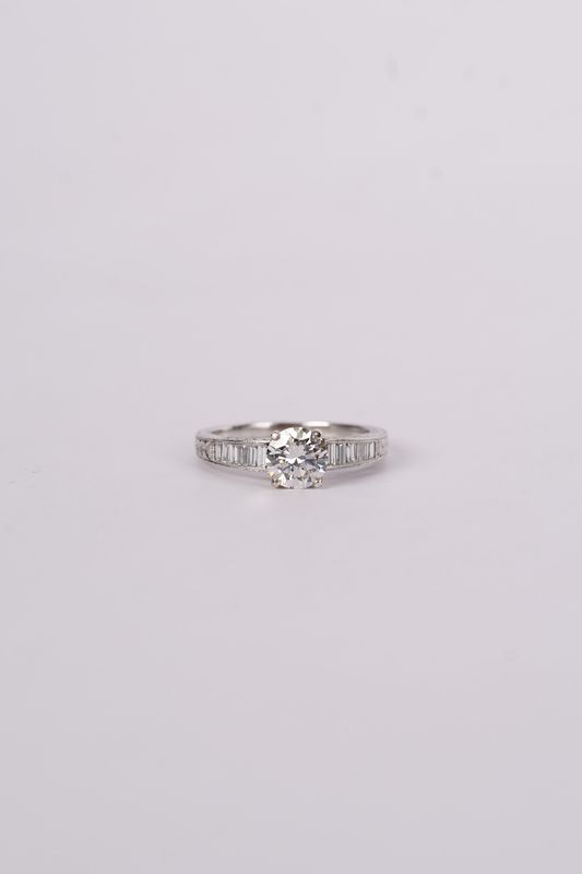 ARTT- 14KW 3.14g 1.41ctw (1.05ctr) J/SI1 Round Diamond Engagement Ring (size 6.5)