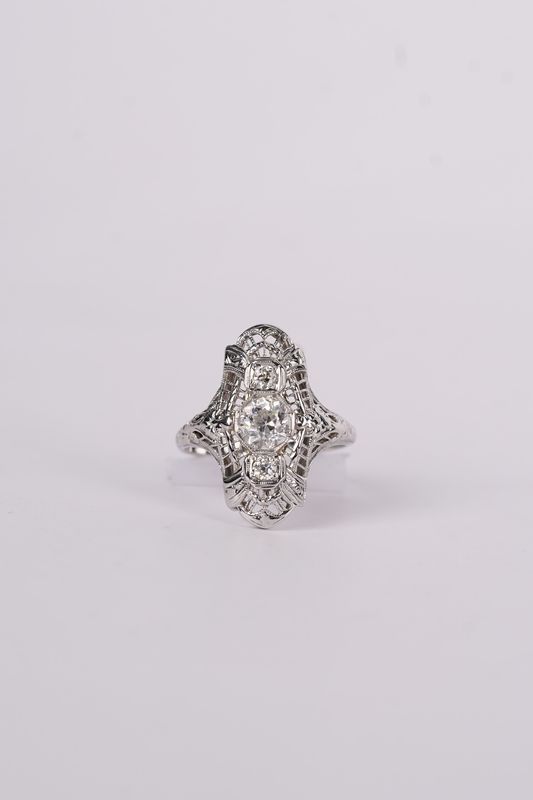 VDET- 18KW 3.40g 1.05ctw (.85ctr) I/VS2 European Cut Diamond Art Deco Ring (size 7)