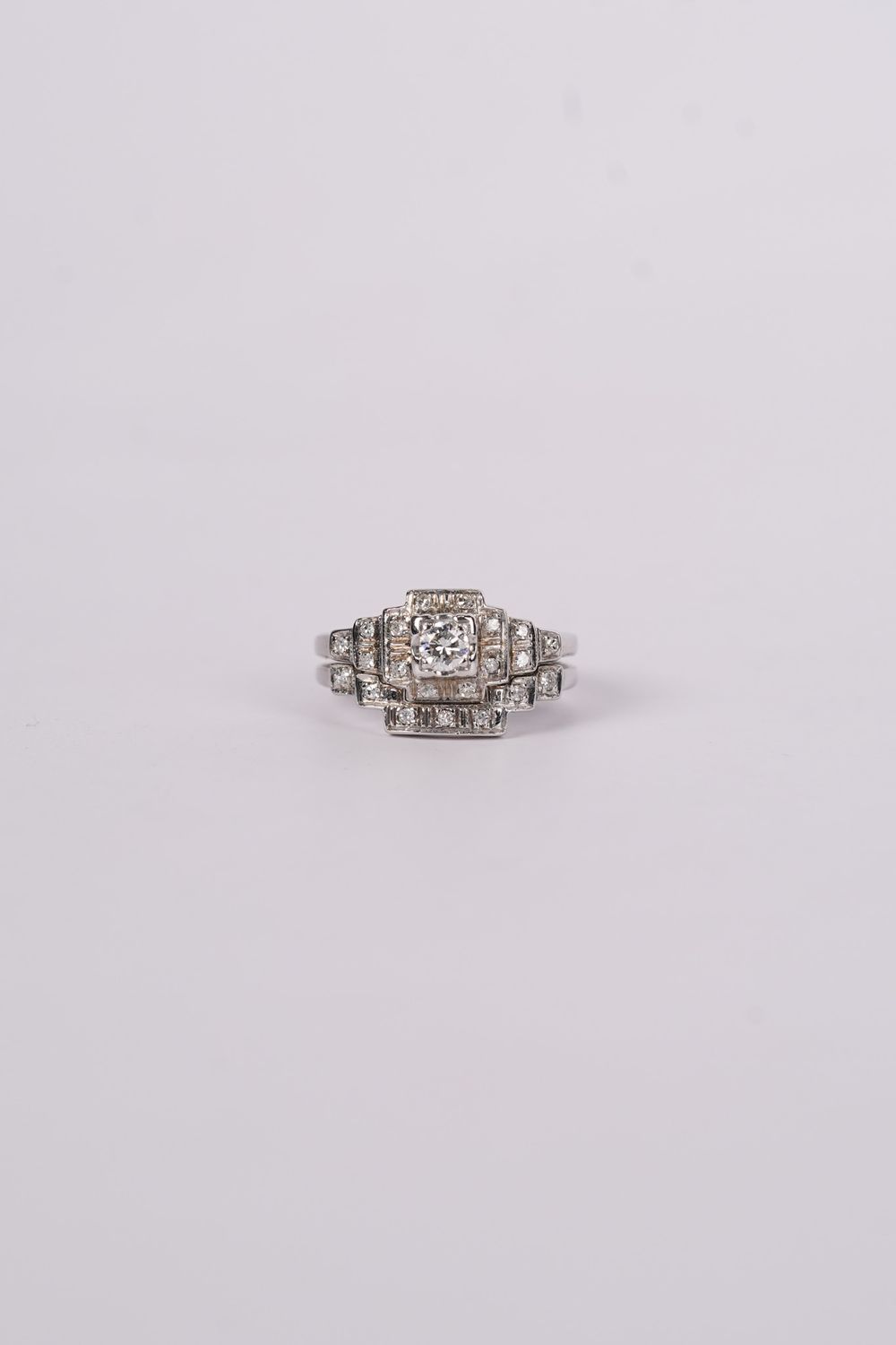 AVT-14KW 3.38g .25ctw (.15ctr) G/SI1 Diamond Antique Wedding Set (size 4.75)