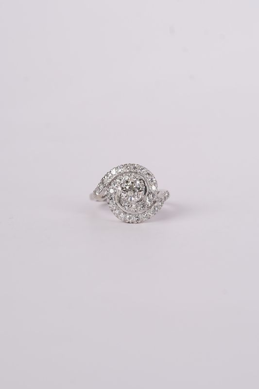 RTT- 14KW 4.5g 1.12ctw (.62ctr) J/SI1 European Cut Diamond Antique Ring (size 6)