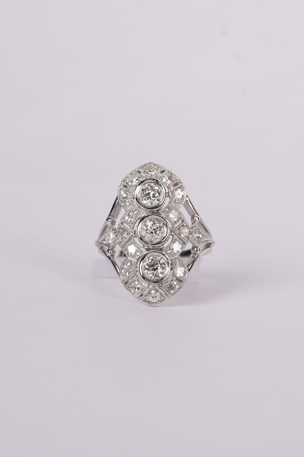 VNBE- 14KW 5.8g 1.60ctw Diamond Vintage Inspired Ring (size 6.5)
