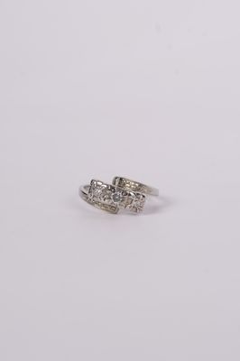 VTT-18KW 3.5g .15ctw Diamond Estate Ring (size 6)