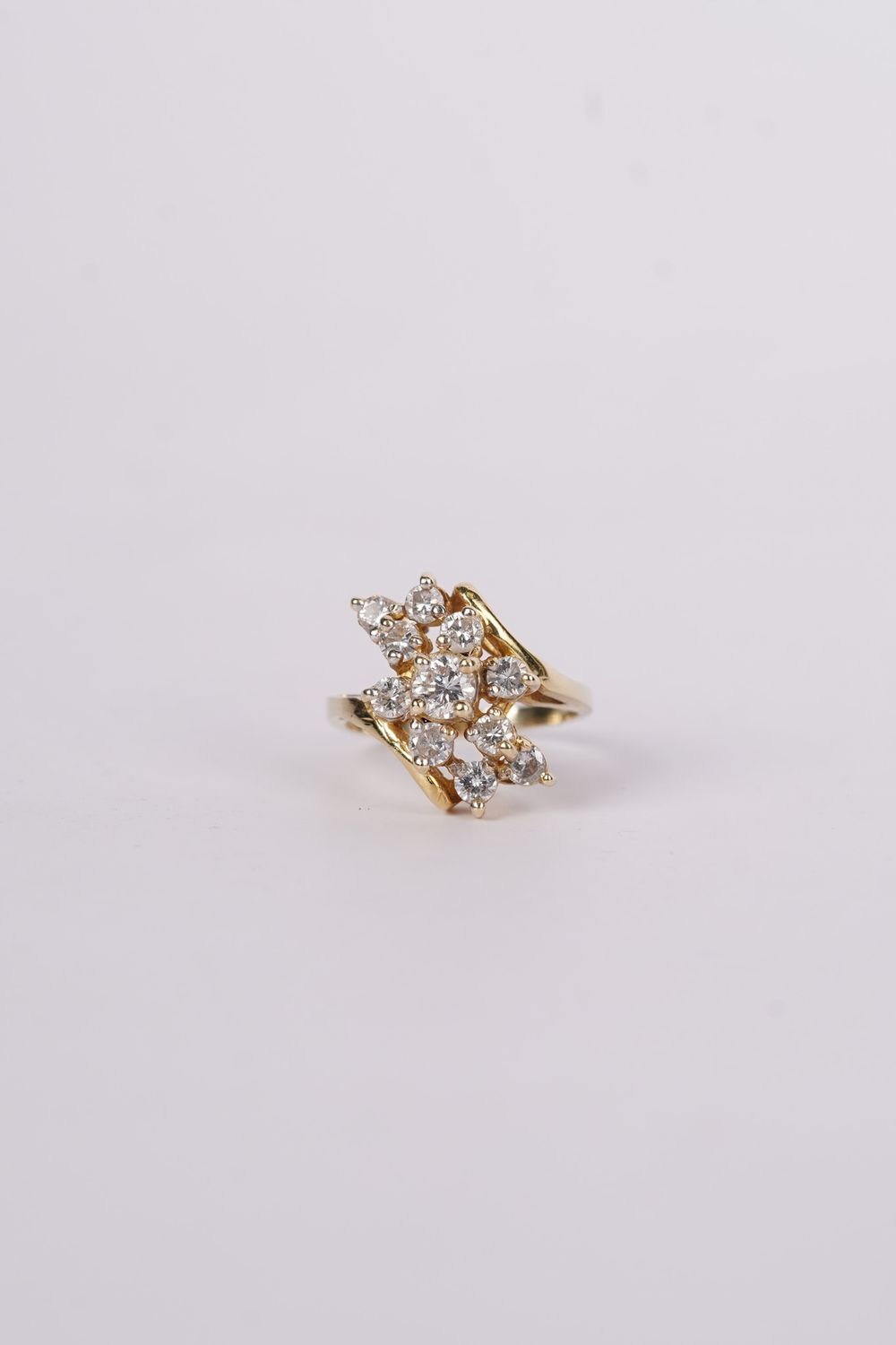 14KY 5.0g 1.50ctw Diamond Cluster Ring (size 6.25)