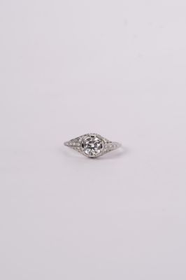 AEET- 14KW 1.77g .86ctw (.80ctr) H/VS2 Transitional Cut Diamond Vintage Ring (size 6.5)