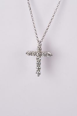 DETX- Platinum 6.0g .95ctw Diamond Cross Necklace 19&quot;