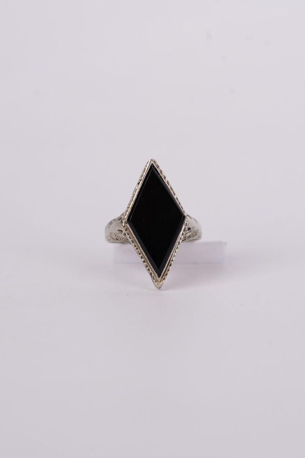 ATT 14KW 2.35g Black Onyx Vintage Ring (size 5.5)