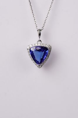 NAVI- 14KW 7.04g 7.60ctw (7.00ctr) Tanzanite Halo Necklace 16&quot;