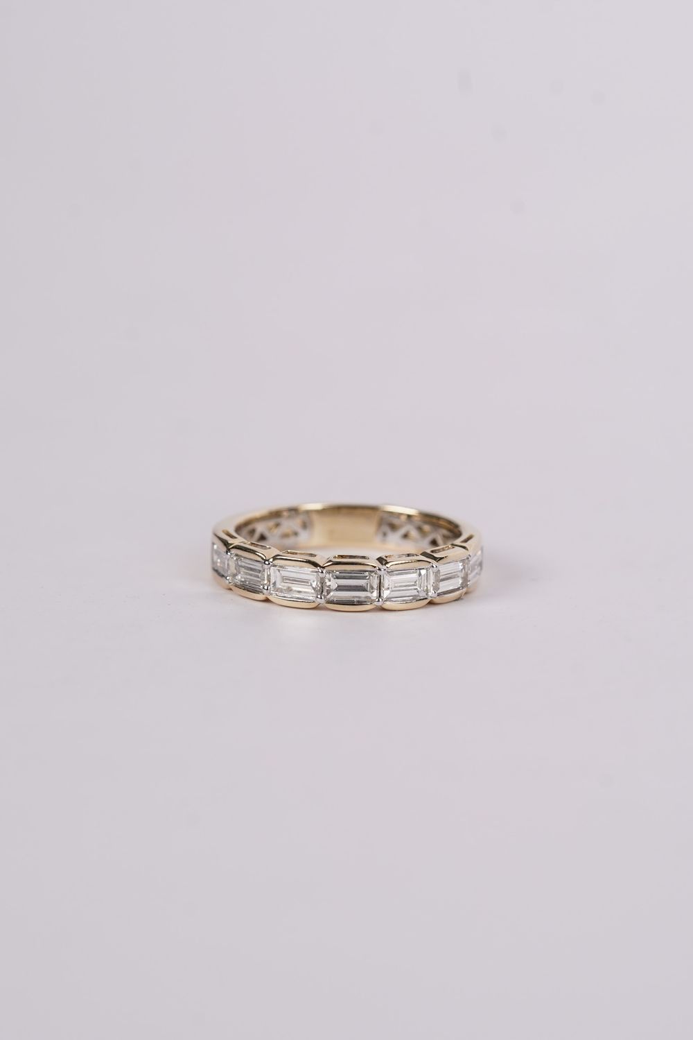 VTPT- 14KY 3.81g 1.01ctw Baguette Diamond Stackable Band (size 7.5)