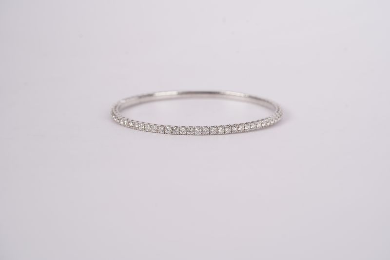 AVII- 14KW 9.21g 3.48ctw Diamond Flex Bangle Bracelet
