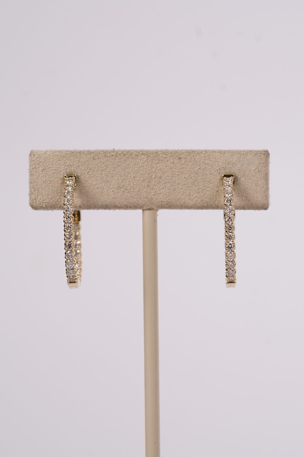 BDIX- 14KY 3.57g 1.00ctw Diamond Inside/Out Hoop Earrings