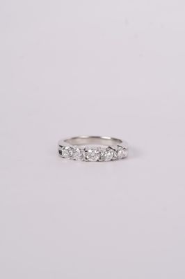 RTTX- 14KW 3.96g 1.00ctw Round Diamond 5-Stone Stackable Band (size 5.75)