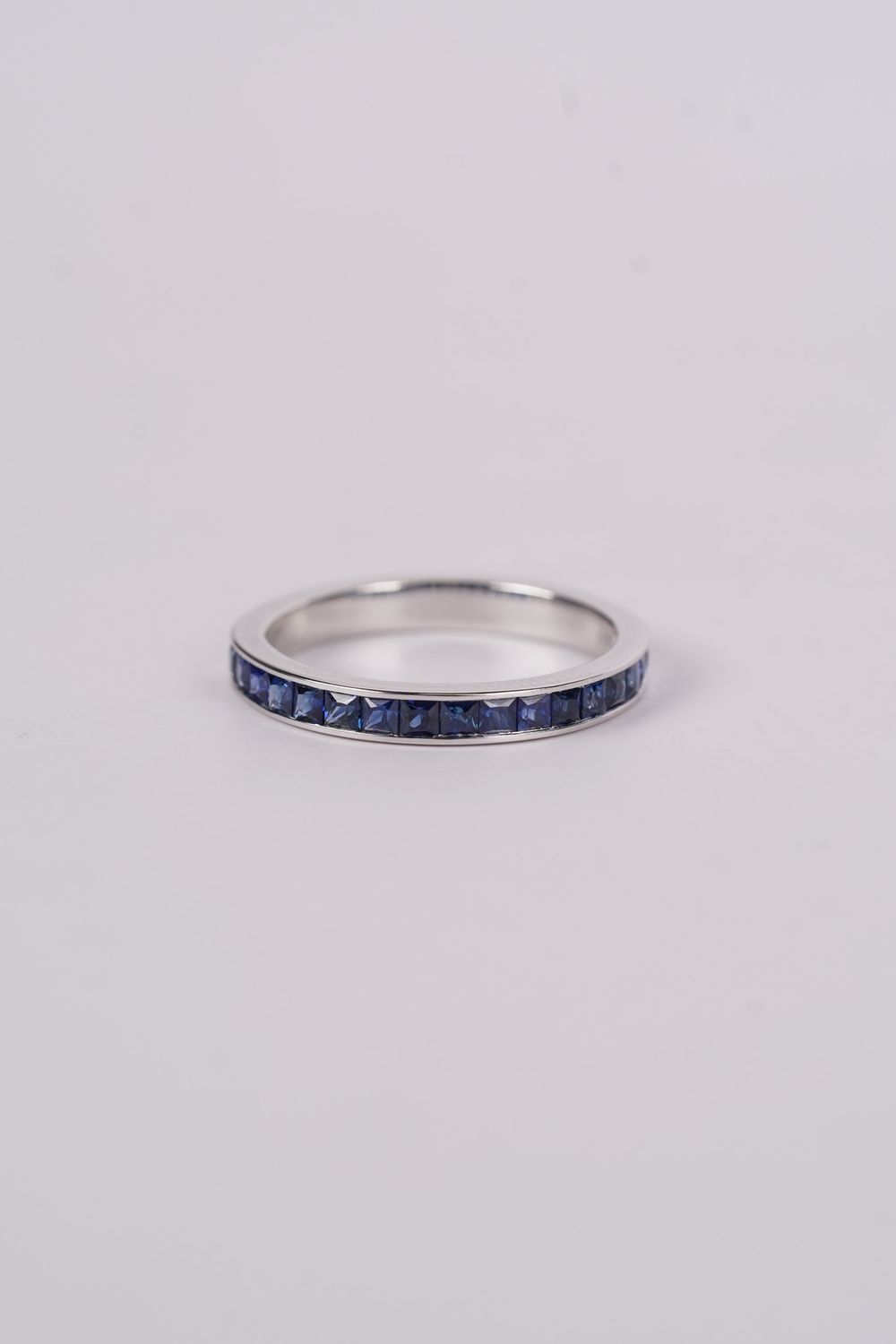 DBT- 14KW 2.73g 1.00ctw Sapphire Channel Set Stackable Band (size 7)