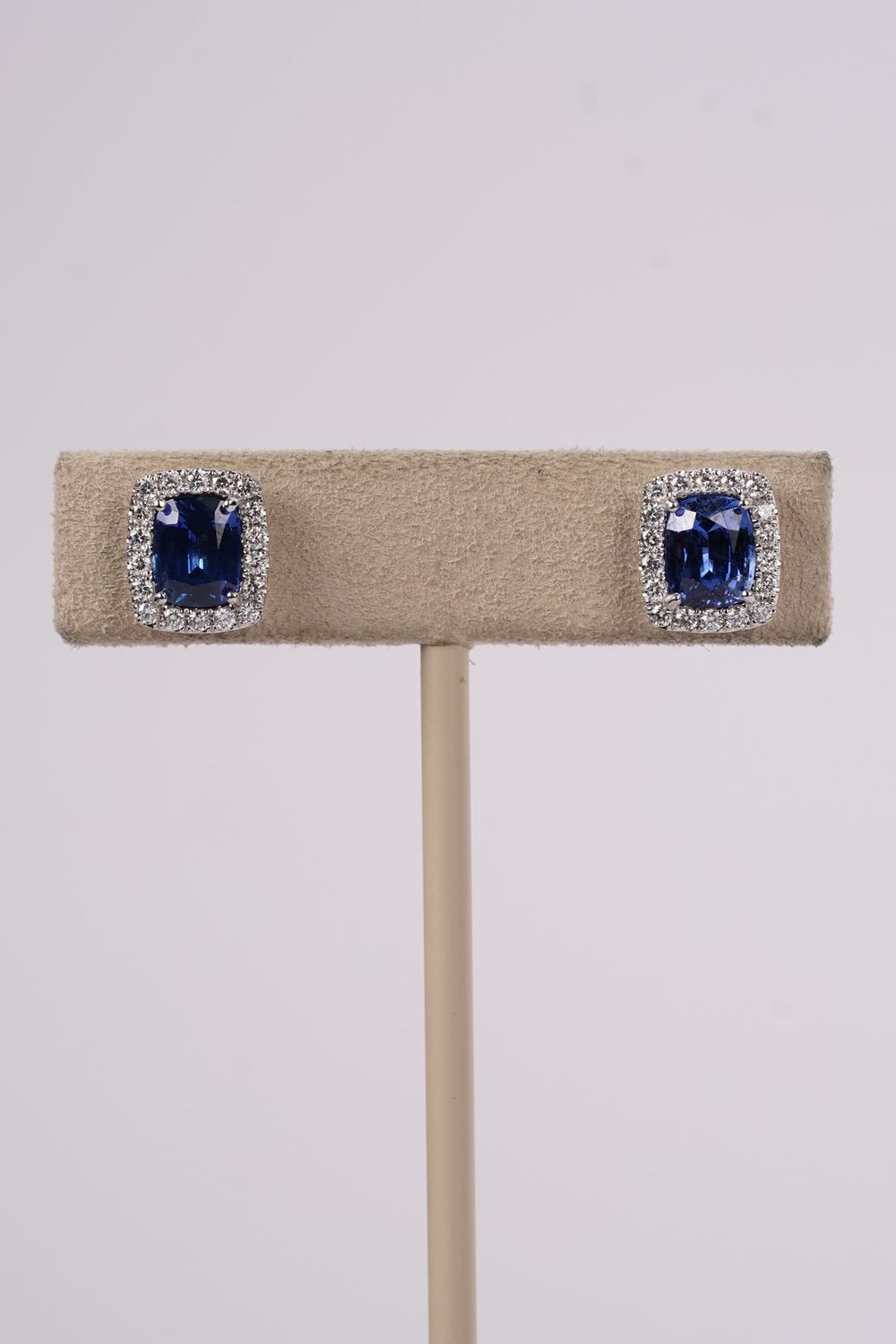 AAVT- 18KW 3.78g 2.93ctw Sapphire &amp; Diamond Halo Stud Earrings