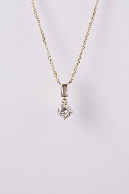 LTTX- 14KY 2.42g .82ctw Round &amp; Baguette Diamond Dangle Necklace 16-18&quot;