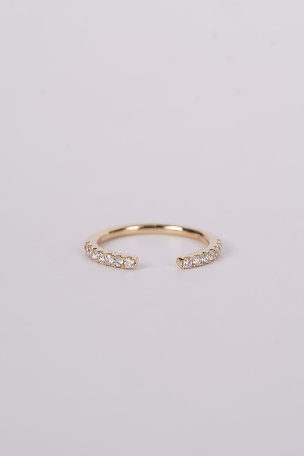 DET- 14KY 1.76g .25ctw Open Diamond Stackable Band (size 6)