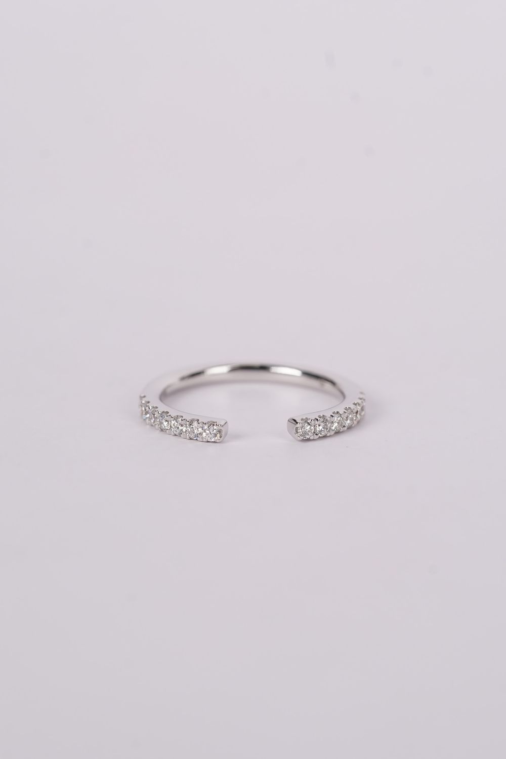 DET- 14KW 1.83g .25ctw Open Diamond Stackable Band (size 6)