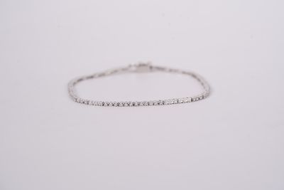 BTTX- 18KW 5.79g 1.00ctw Diamond Tennis Bracelet 7&quot;