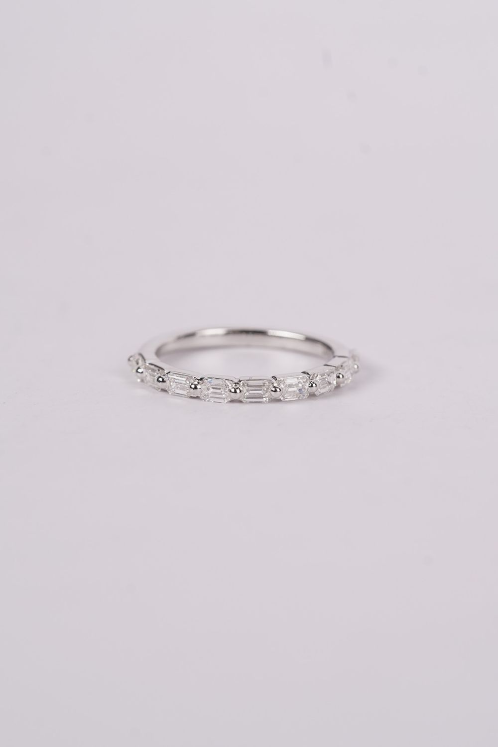 VEDL- 14KW 2.18g .90ctw Emerald Diamond Stackable Band (size 6.5)