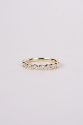 LTVX- 14KY 2.00g .45ctw Oval Diamond Bezel Stackable Ring (size 6.5)