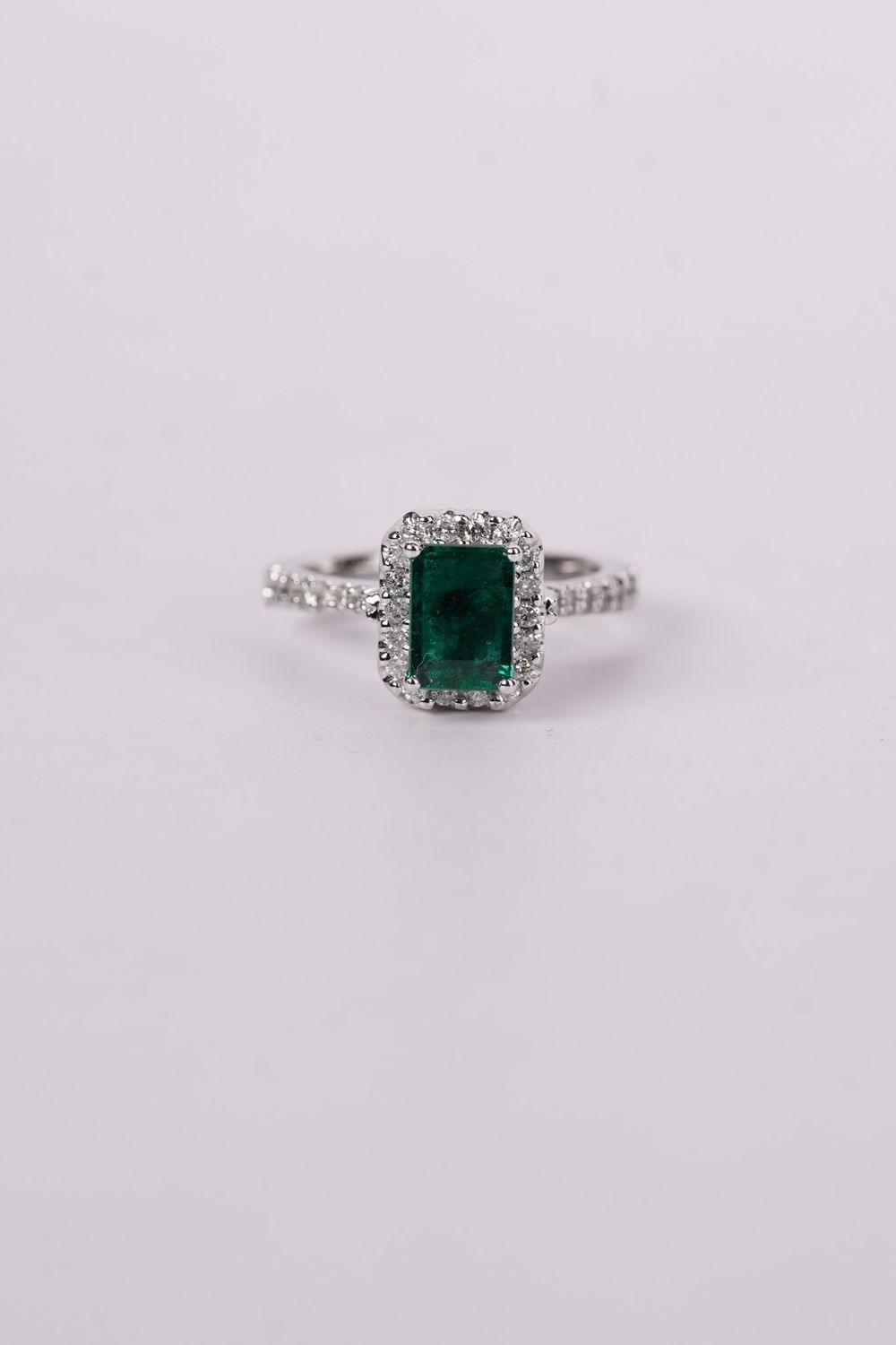 RABX- 14KW 5.6g 1.79ctw (1.02ctr) Emerald &amp; Diamond Halo Fashion Ring (size 7)
