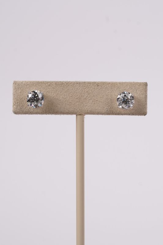 DETT- 14KW 2.00ctw G-H/I1 Round Diamond Stud Earrings