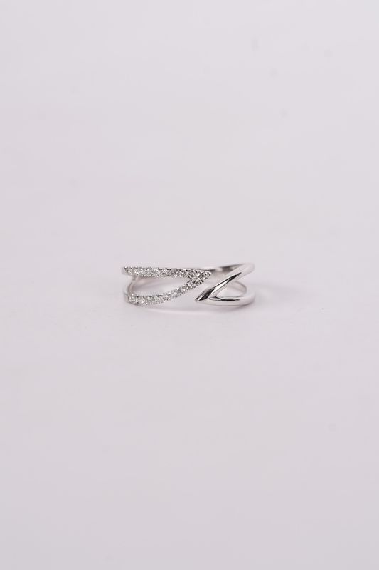 NLTX- 14KW 2.33g .20ctw Diamond Open Fashion Ring (size 7)