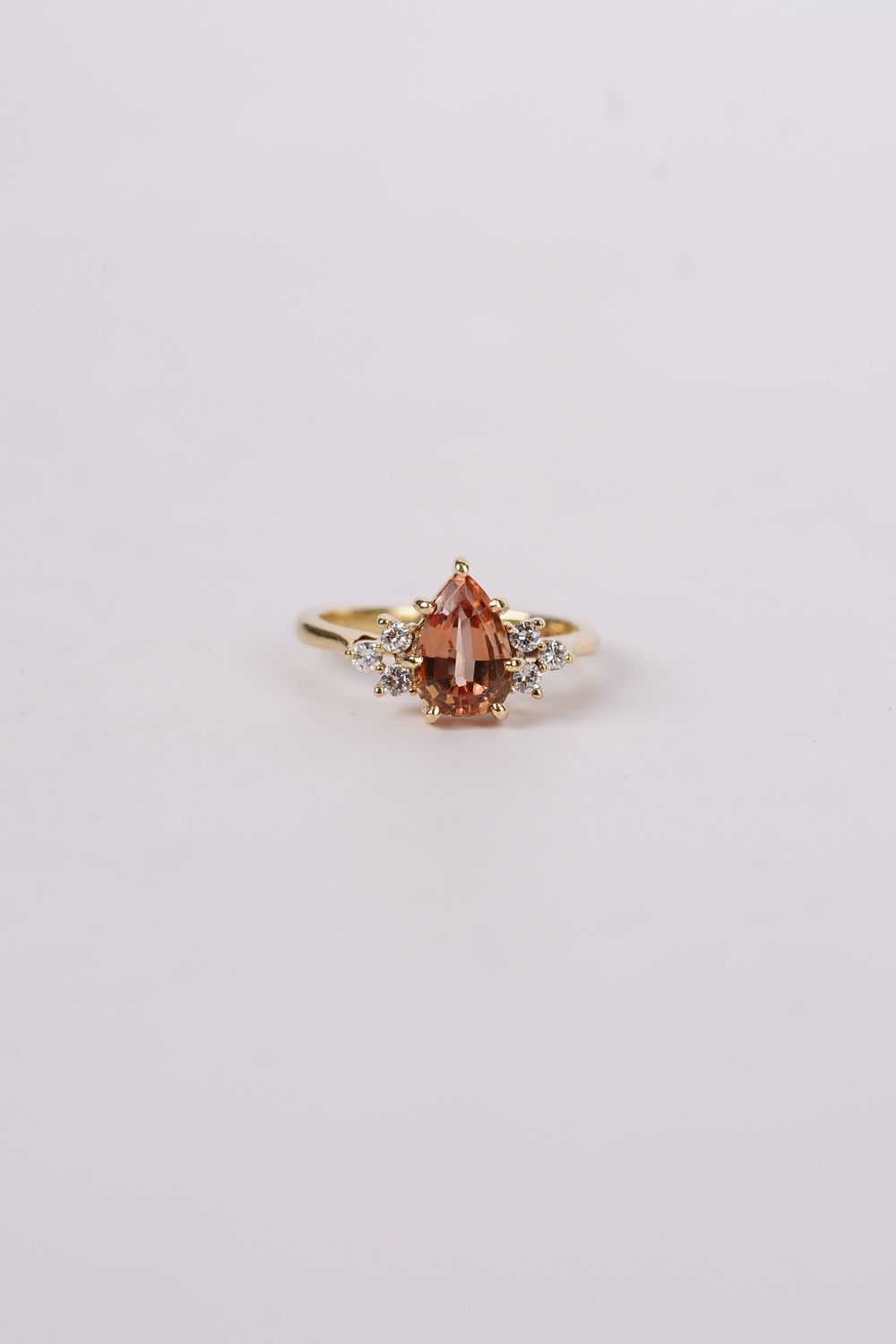 EDTX- 18KY 4.00g 1.68ctw (1.50ctr) Imperial Topaz &amp; Diamond Fashion Ring (size 6)