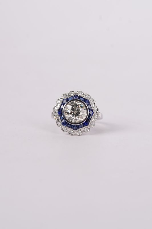BETT- 18KW 6.08g 3.55ctw (2.15ctr) J-K/SI2 European Diamond &amp; Sapphire Vintage Inspired Ring (size 6)