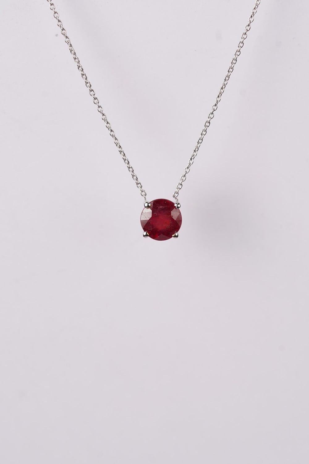 VBE- 14KW 1.86g 1.35ct Ruby Solitaire Necklace 16-18&quot;
