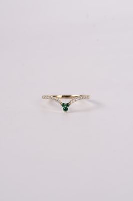 AVI- 14KY 1.40g .22ctw Emerald &amp; Diamond V-Band (size 7)