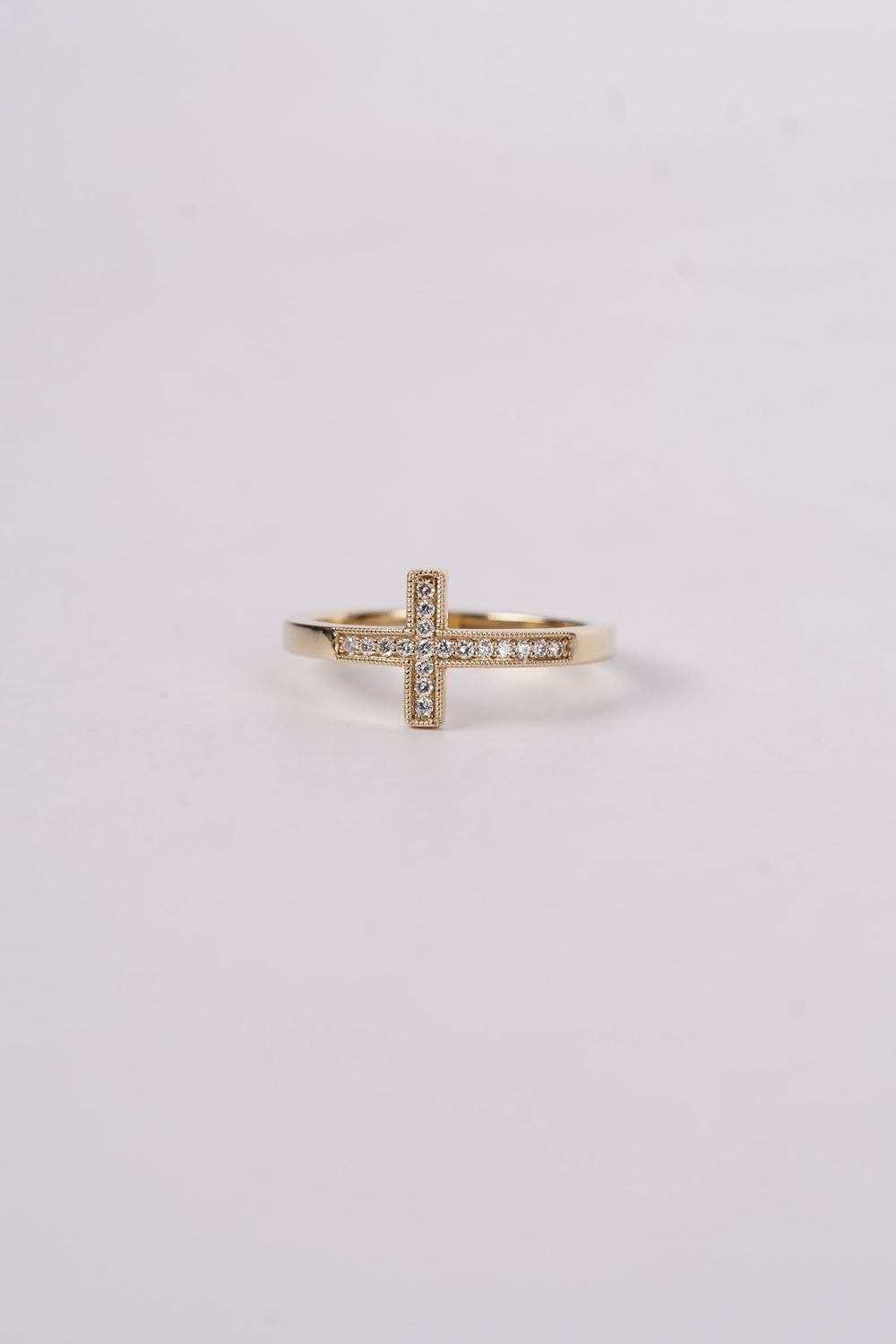 ABI- 14KY 2.50g .14ctw Diamond Cross Fashion Ring (size 7)