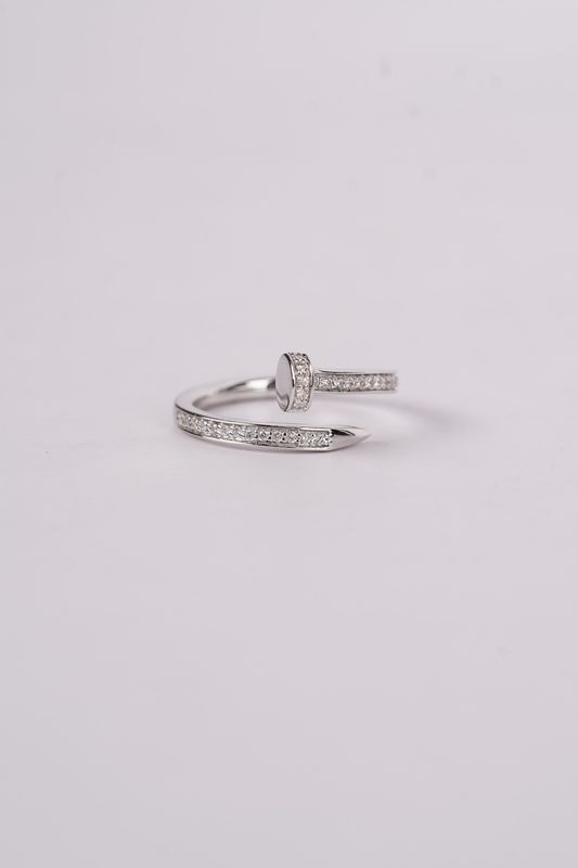 DNEX- 14KW 3.70g .30ctw Diamond Nail Fashion Ring (size 7)