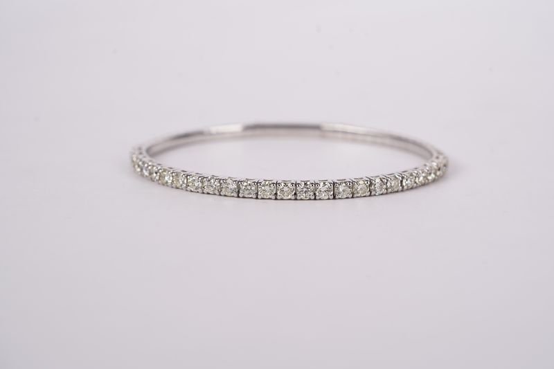 ARTT- 14KW 13.86 3.80ctw Diamond Flex Bangle Bracelet