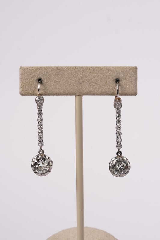 RRTT-Platinum/18KY 5.6g 2.75ctw (2.15ctrs) Mine Cut Diamond Antique Earrings