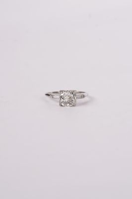 NLTT- Platinum 3.57g 1.40ctw (1.24ctr) I/SI1 Old European Diamond Engagement Ring (size 6)
