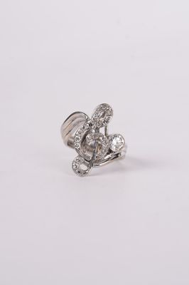 ITTX- 14KW 7.35g .77ctw (.47ctr) Vintage Diamond Ring (size 6.5)