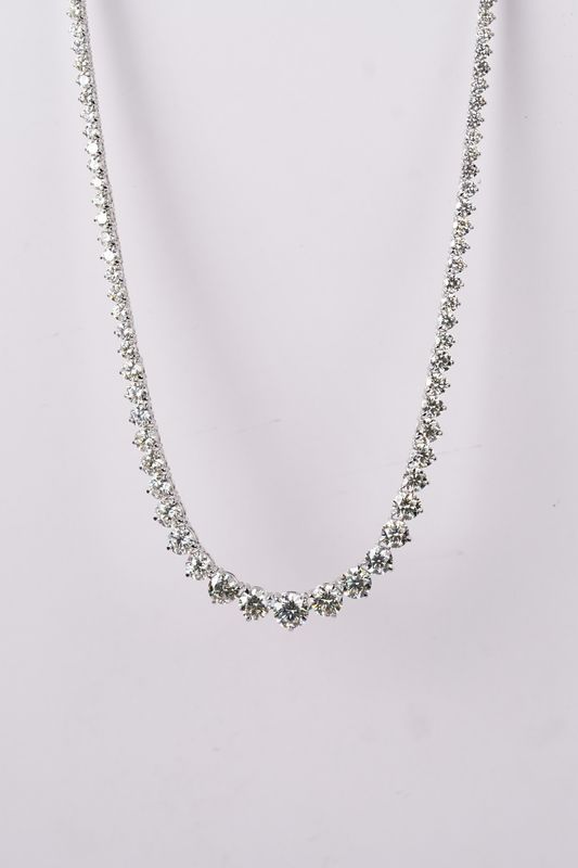 NETPT-18KW 26.34g 22.52ctw Graduated Diamond Tennis Necklace 17&quot;