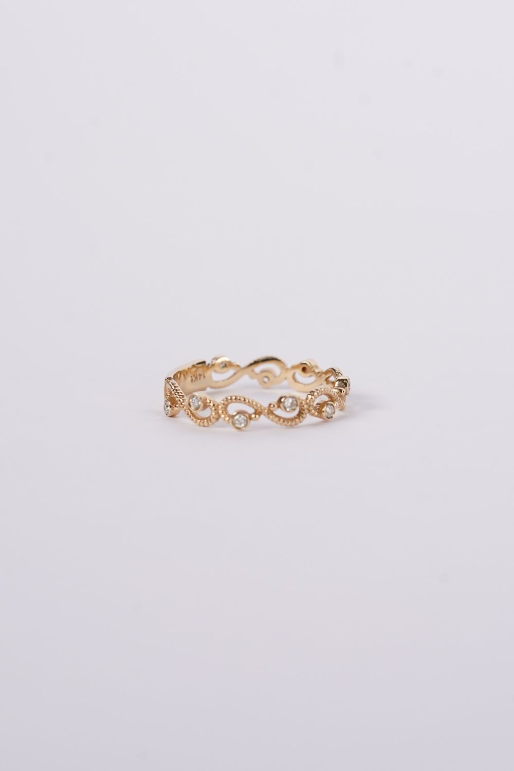 VER- 14KY 1.6g .14ctw Diamond Vine Stackable Band (size 7)