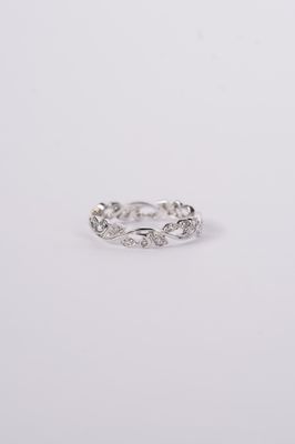 VIE- 14KW 2.3g .20tw Diamond Vine Stackable Band (size 7)
